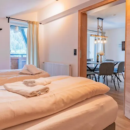 Tirola Stadl Vroni Hansl