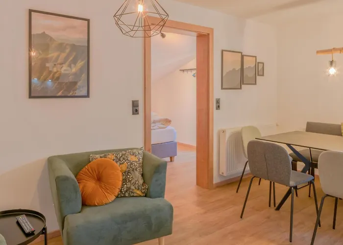 Tirola Stadl Vroni Hansl